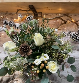 ‘Let it snow’ vase arrangement.